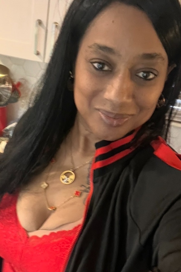 Cruise Brothers Travel Agent Tonia Walker